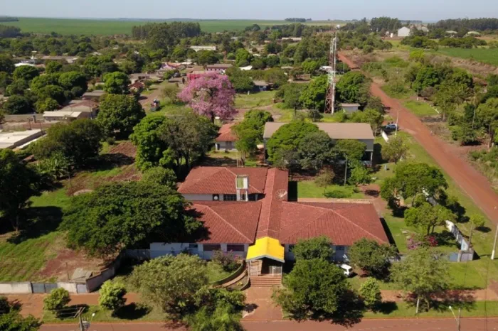Zé Teixeira apresenta indicações em defesa do distrito de Itahum